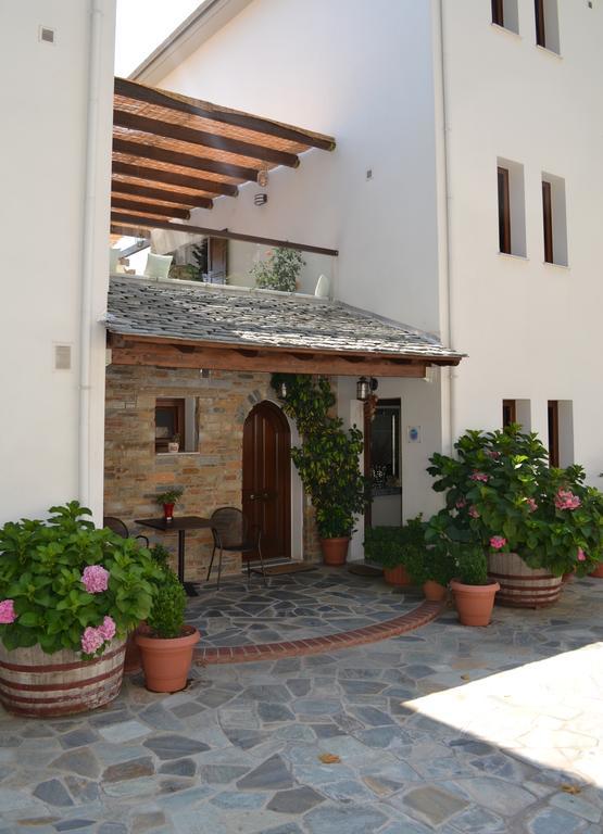 Guesthouse Kapaniaris Загора Екстериор снимка