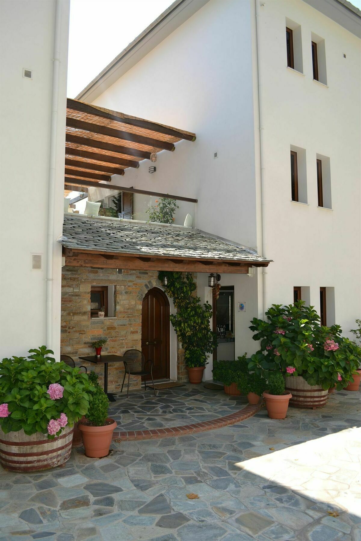 Guesthouse Kapaniaris Загора Екстериор снимка
